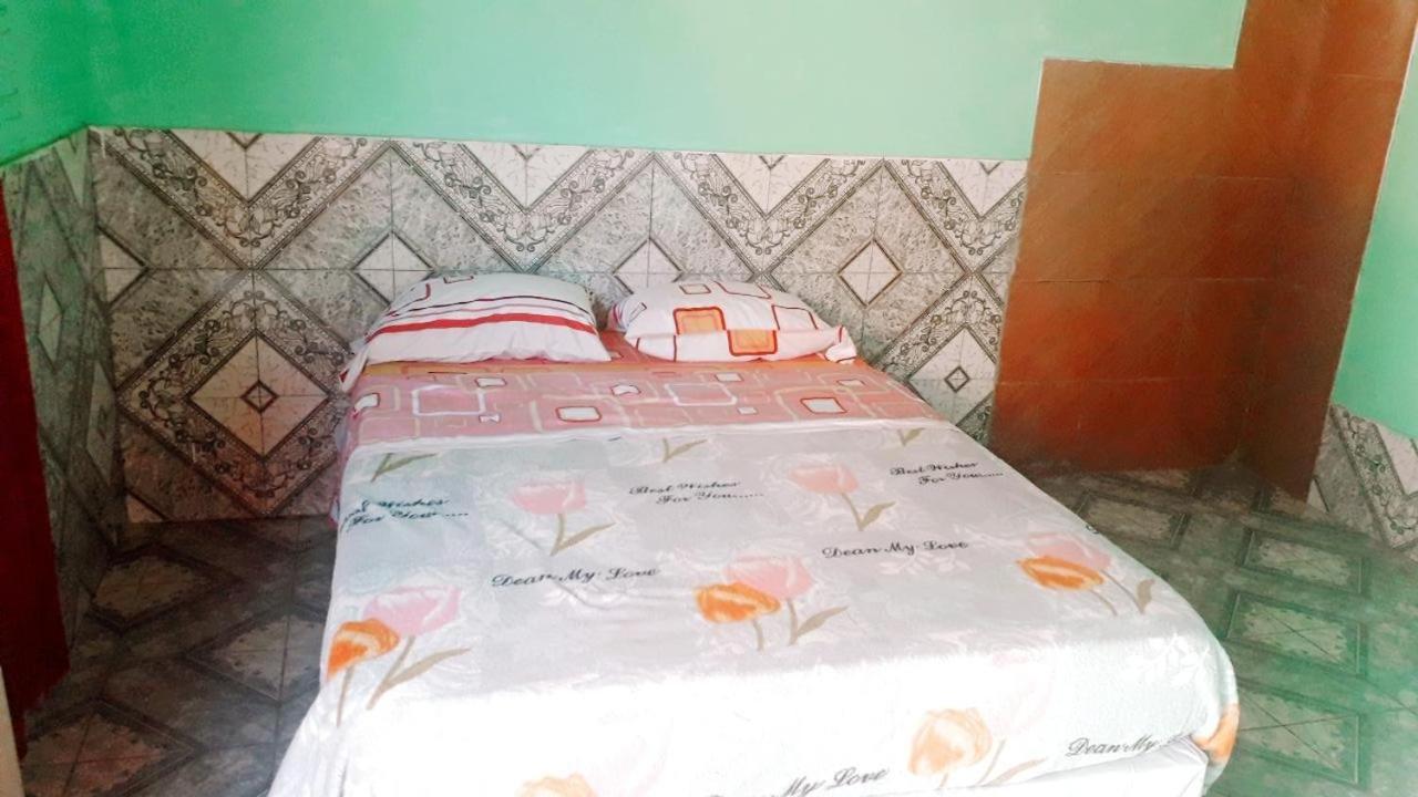 Alojamiento Picaflor Iguazu Hostel Puerto Iguazú Buitenkant foto