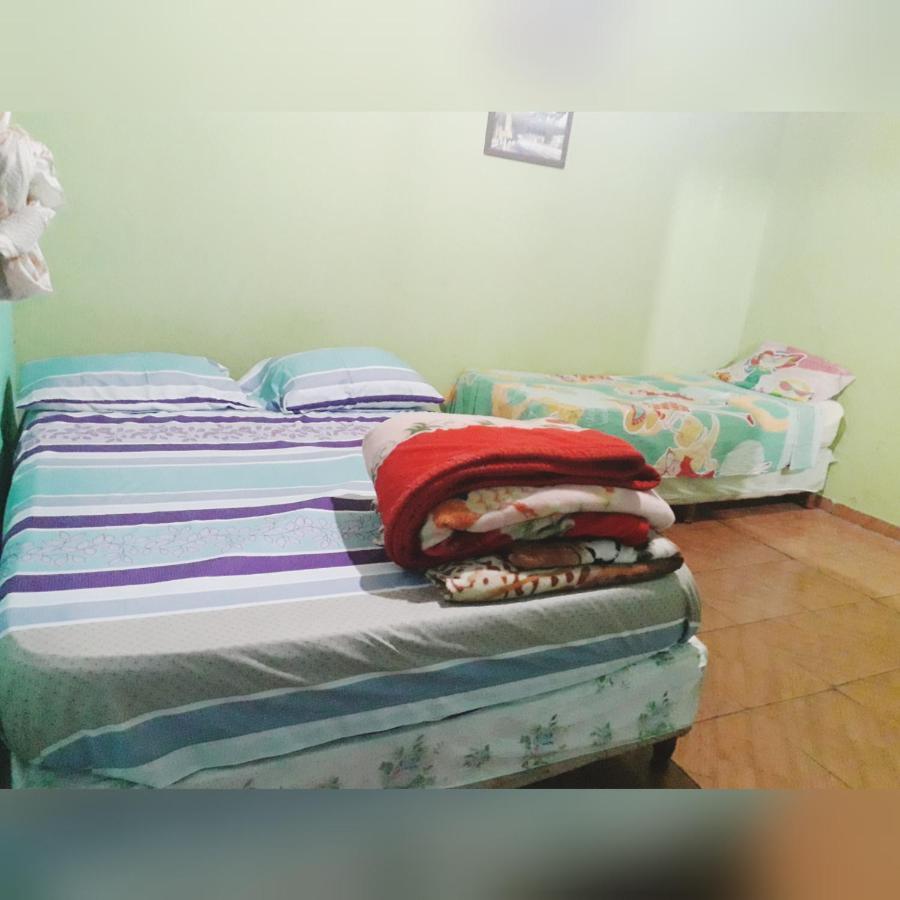 Alojamiento Picaflor Iguazu Hostel Puerto Iguazú Buitenkant foto