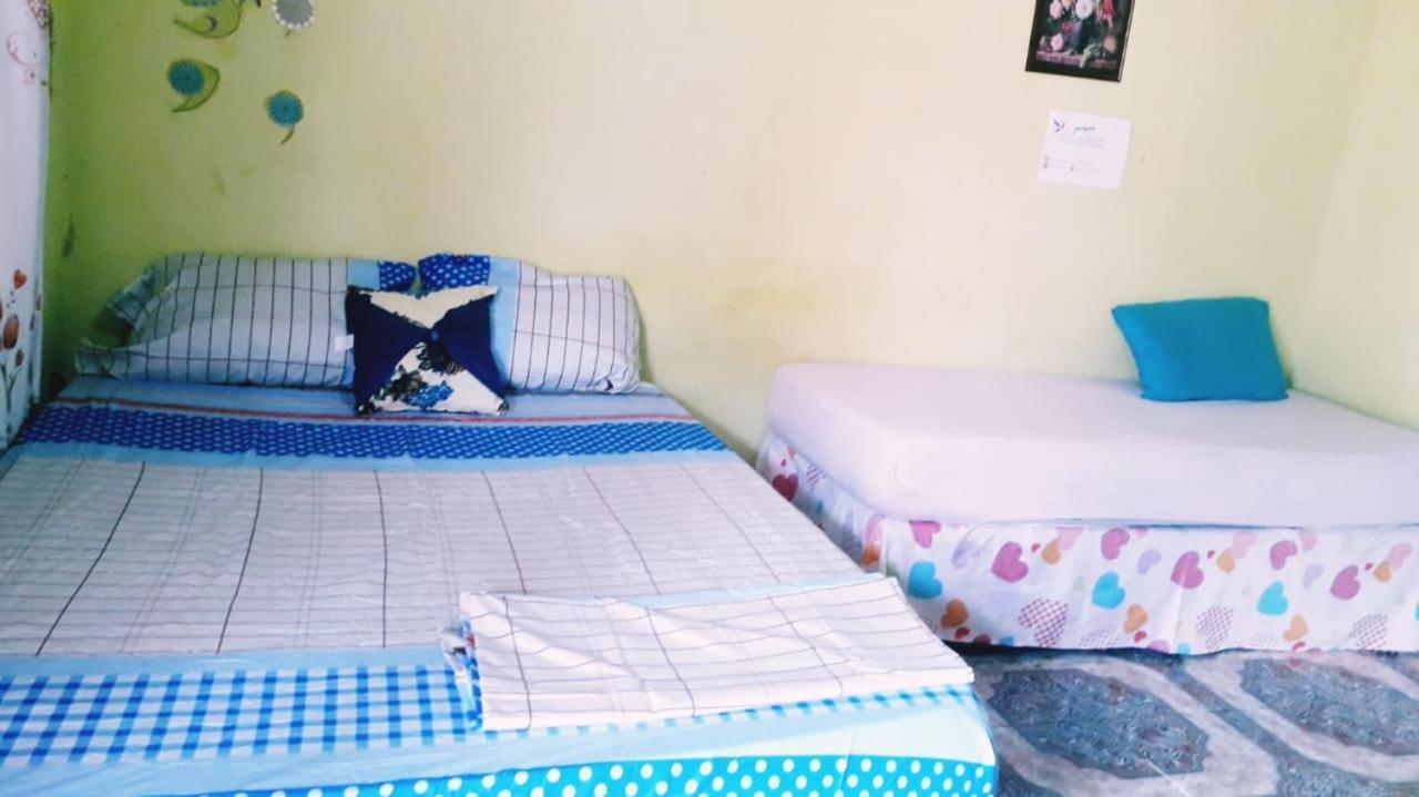 Alojamiento Picaflor Iguazu Hostel Puerto Iguazú Buitenkant foto